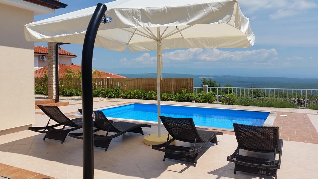 Villa Veglia Vrh  Extérieur photo